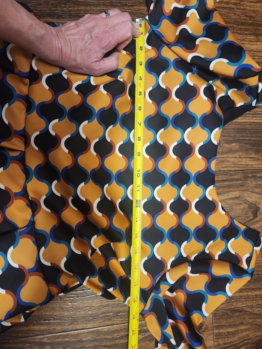 NWOT Closet London Dress w/Pockets Gold Multi Geometric Pleated Midi US 10 - Picture 9 of 11